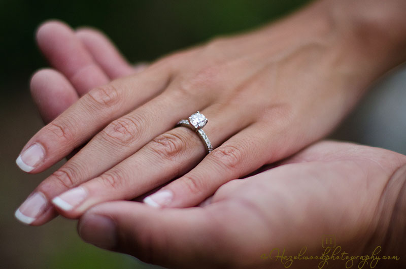 Masonboro-Inlet-engagement-portraits